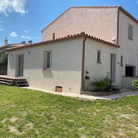Сasa de vacaciones Maison Calme Dans Village Typique Du Sud 4 Etoiles