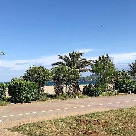 Maison Calme Dans Village Typique Du Sud 4 Etoiles Сasa de vacaciones
