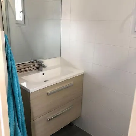 Maison Calme Dans Village Typique Du Sud 4 Etoiles *